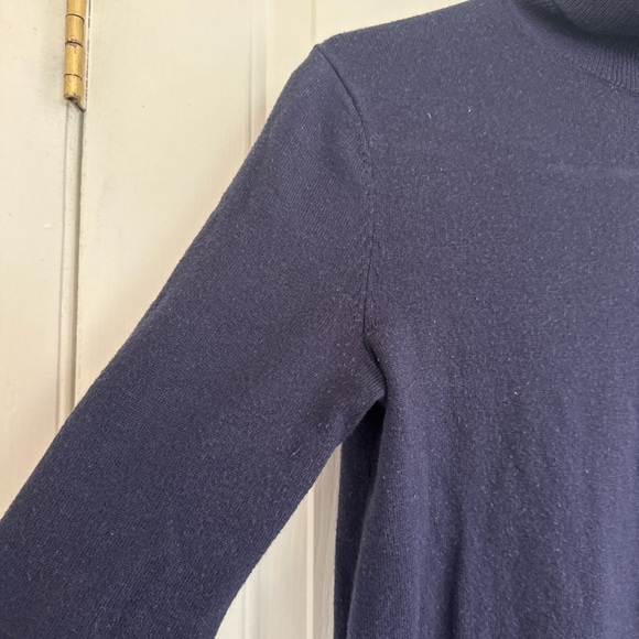 Gap Navy Merino Blend Turtleneck Sweater XS - Picture 3 of 9